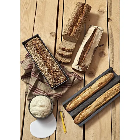 box-homemadebread-baguette-pain.webp